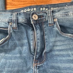 Rogue jeans size 32 waist